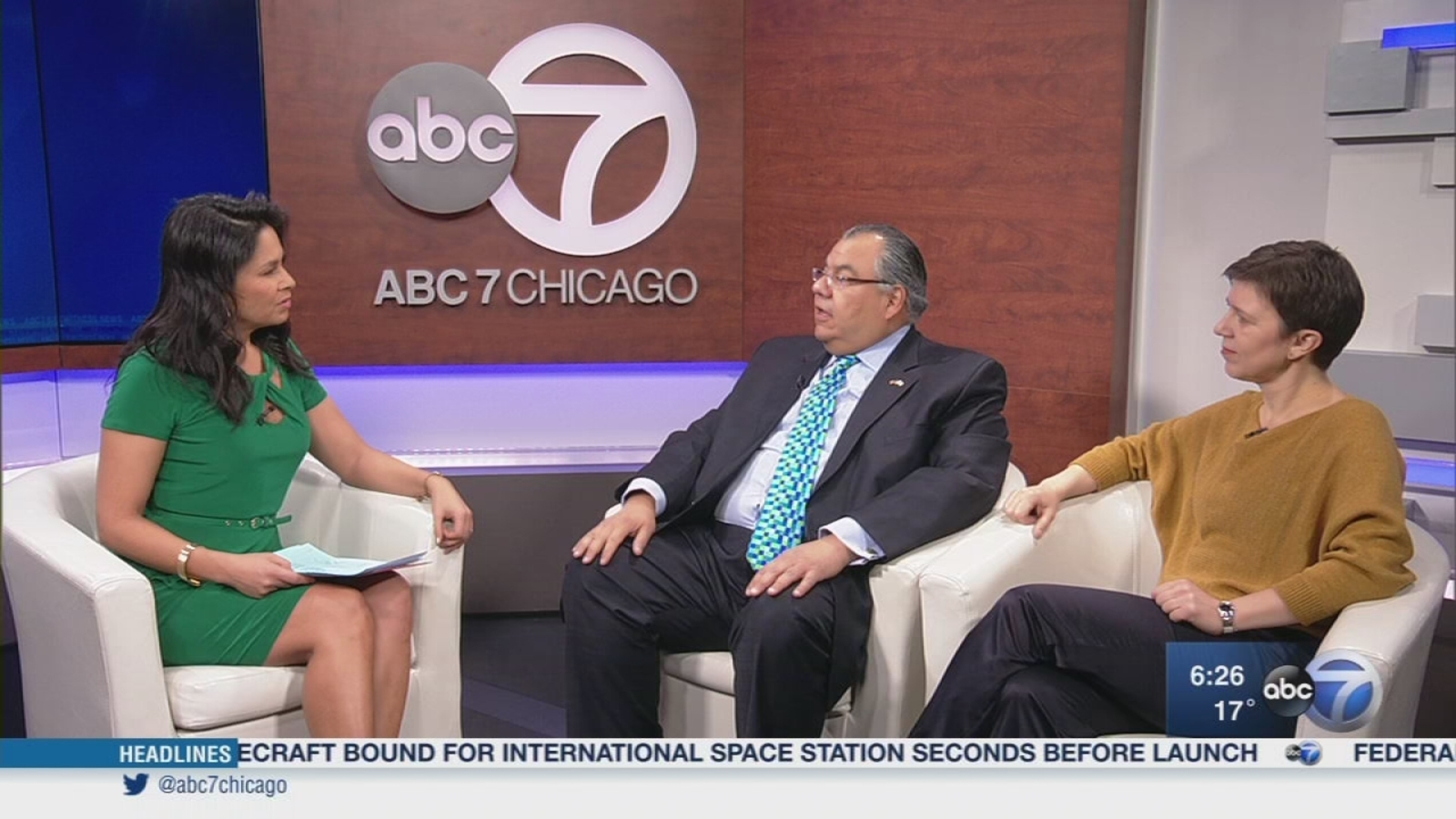 Global Diplomacy Lab Seeks Solutions To Violence ABC7 Chicago