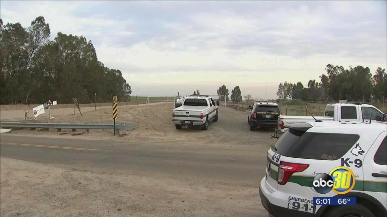 Man rescued after driving car into canal - ABC30 Fresno