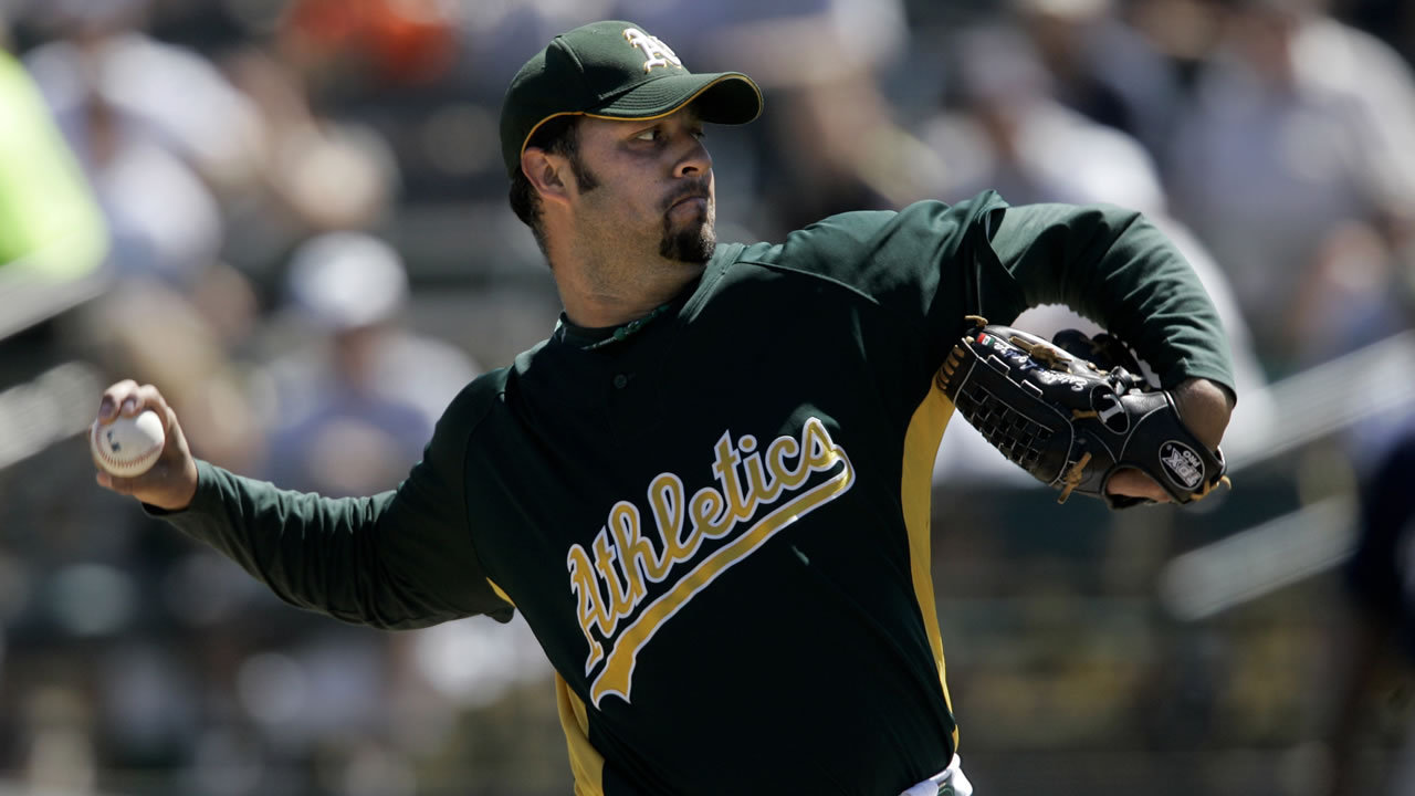 Former A's pitcher arrested with more than 20 kg of cocaine, heroin