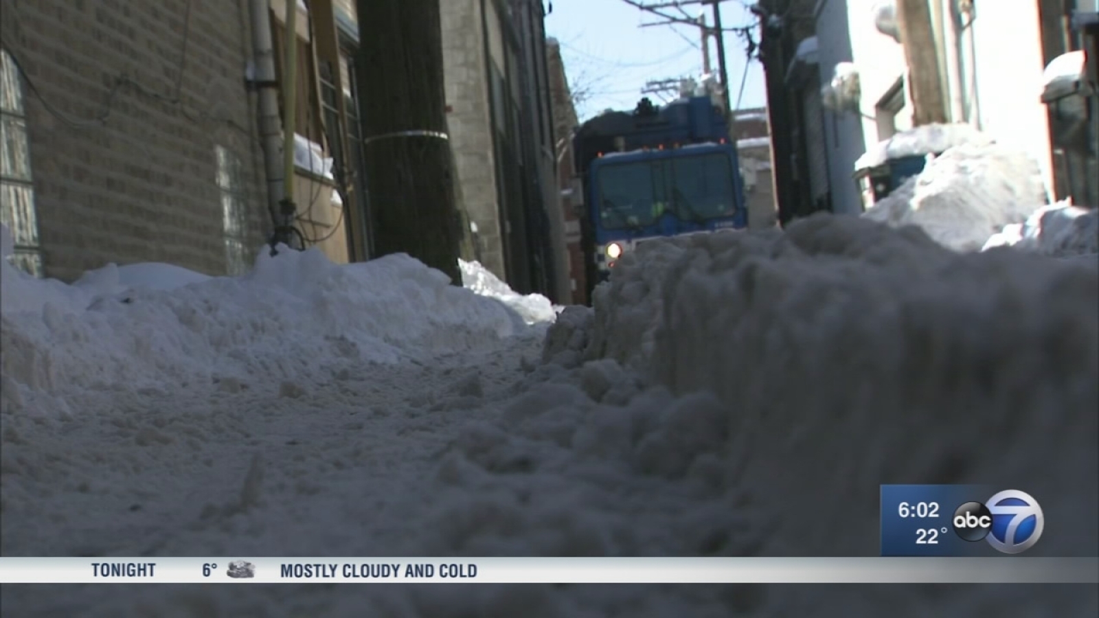 Chicago weather Falling ice, snowpacked alleys trouble residents
