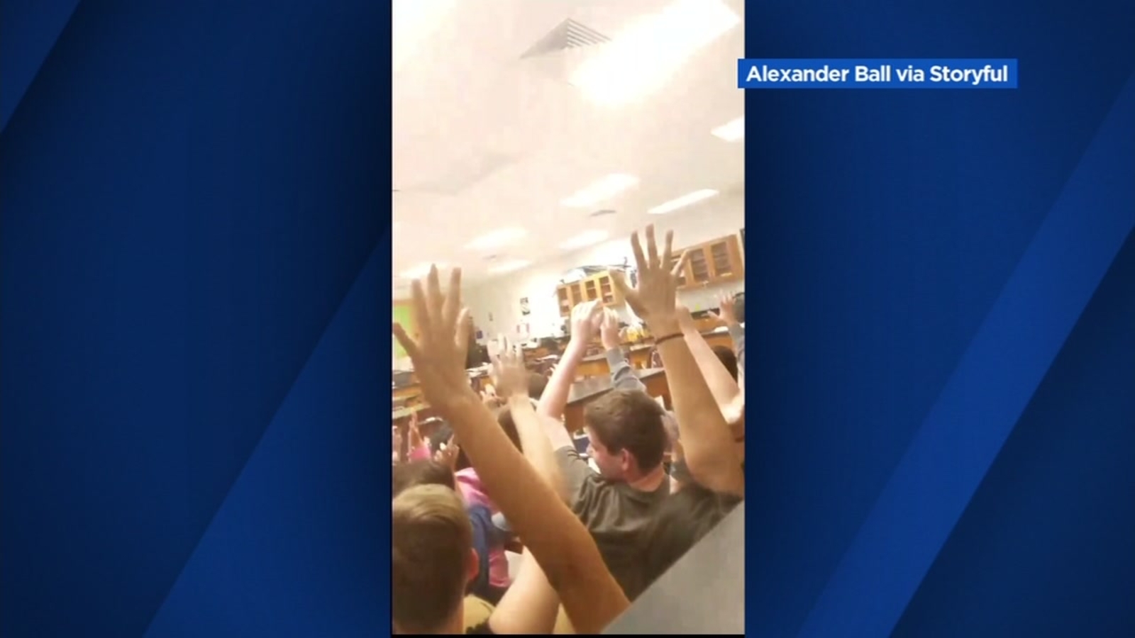 Florida students use social media to document horrific school shooting ...