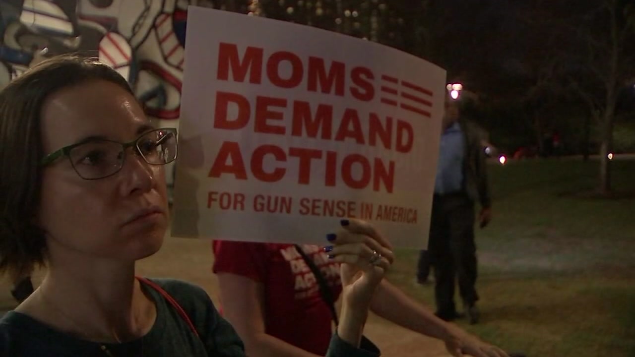 Houstonians demand policy changes after Florida shooting
