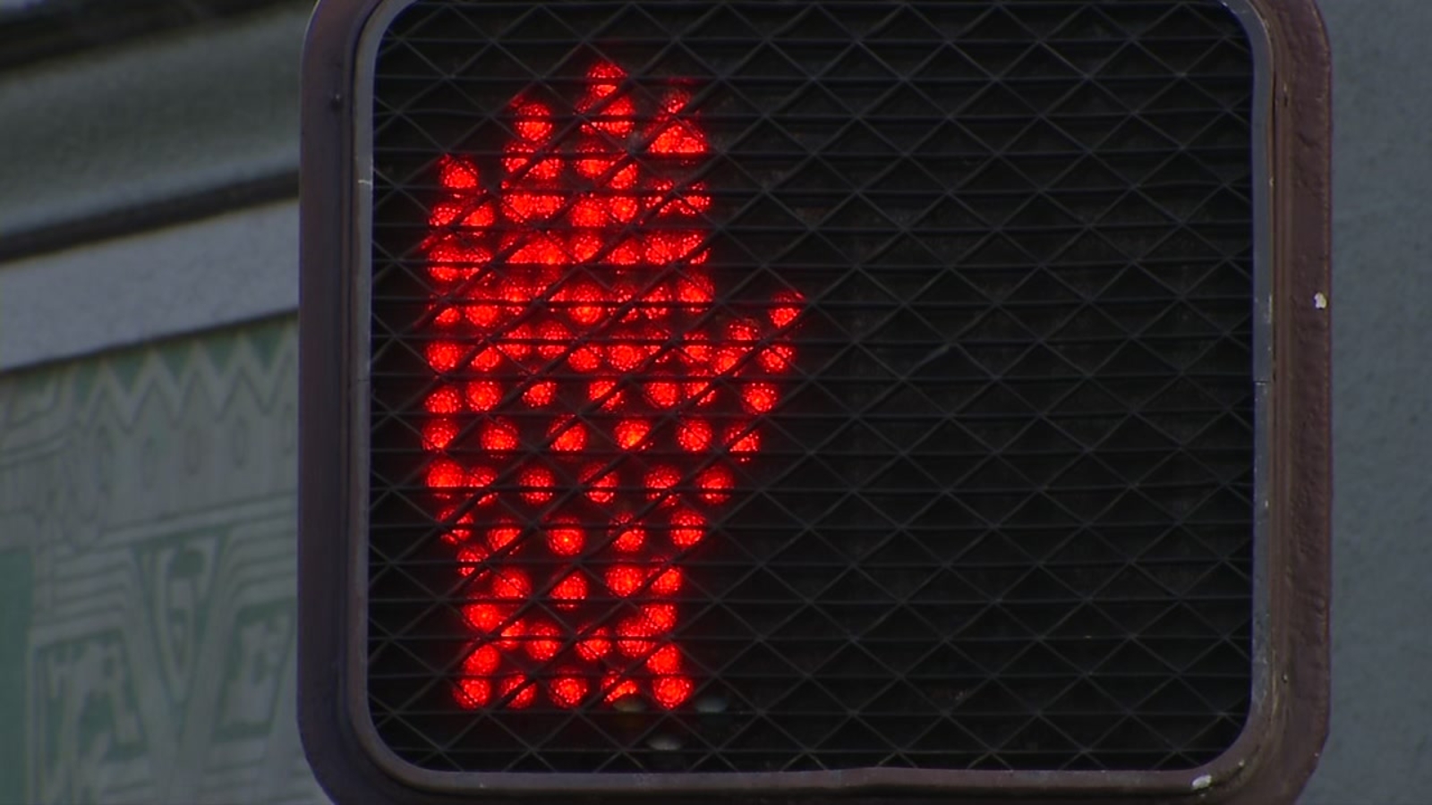 Do crosswalk buttons in the Bay Area really work? ABC7 San Francisco