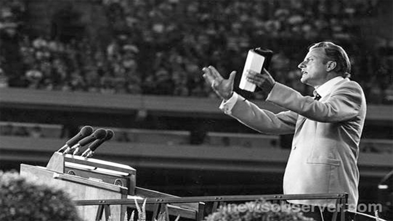 Social media reaction to Billy Graham's death