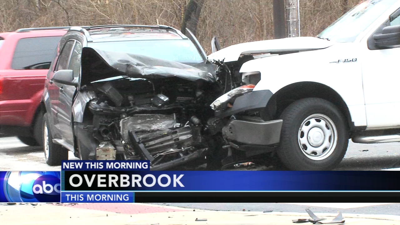 Head-on crash in Overbrook sends at least one person to the hospital