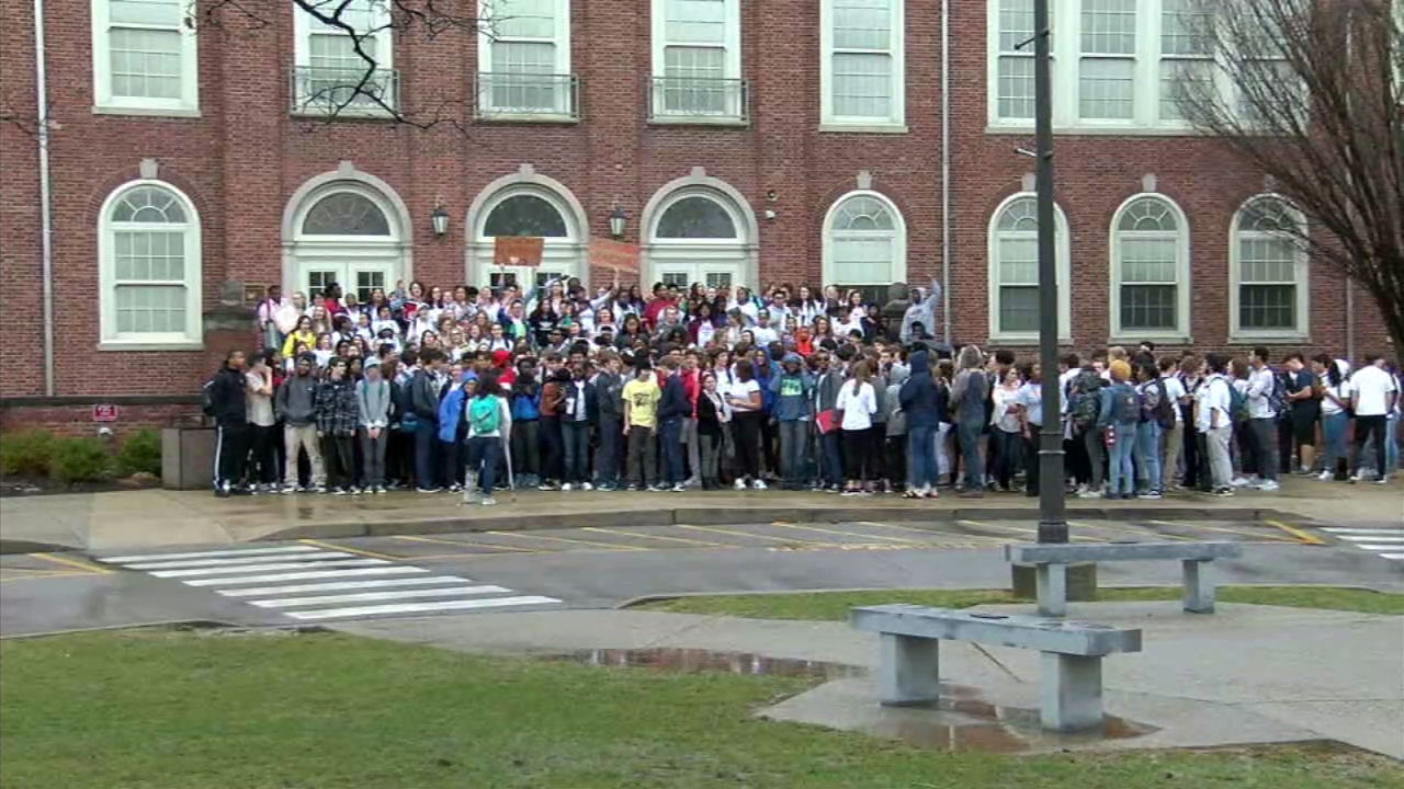 Colleges say they won't punish applicants for protests