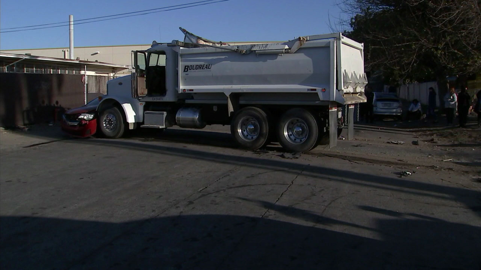 Suspect uses dump truck to steal ATM, leads authorities on chase in