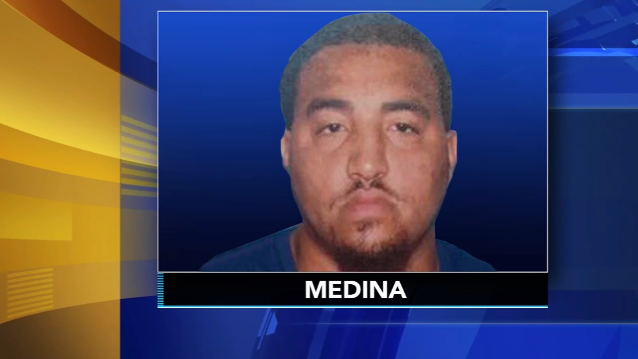 Suspect surrenders after shots fired in racquet club
