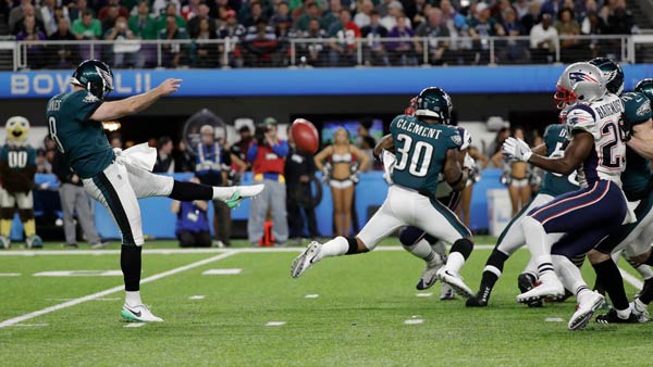 Donnie Jones retires after 14 seasons