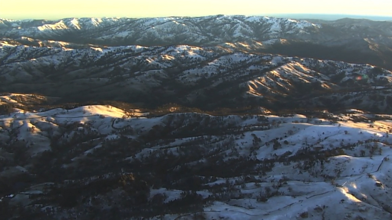 Sky7 over gorgeous snowy peaks in Bay Area