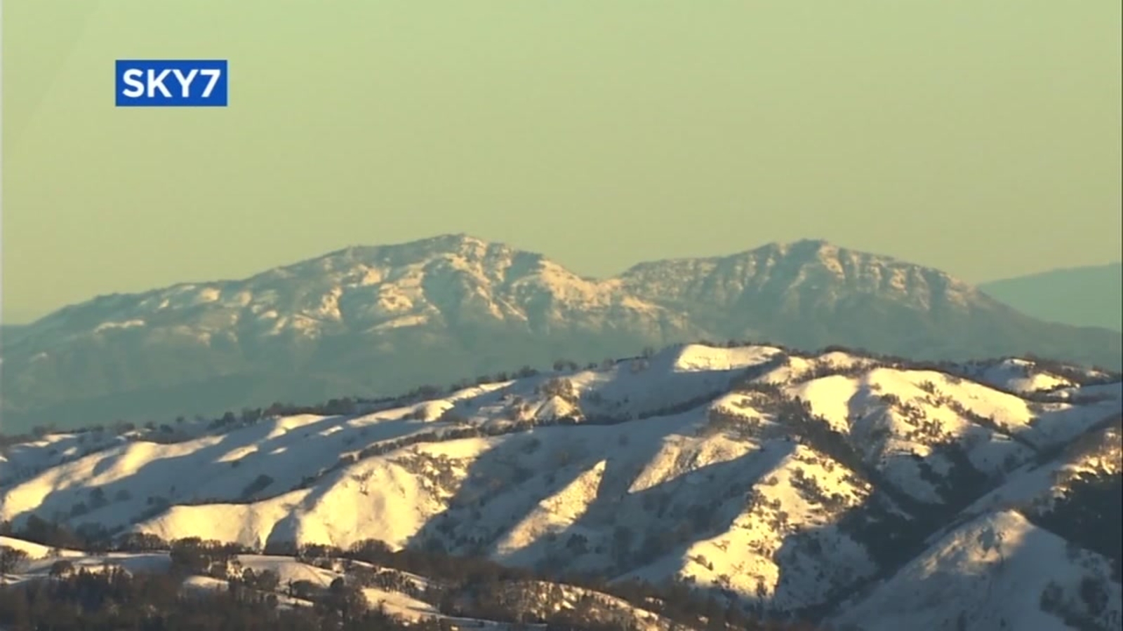 Residents delighted by snowfall on some Bay Area peaks ABC7 San Francisco