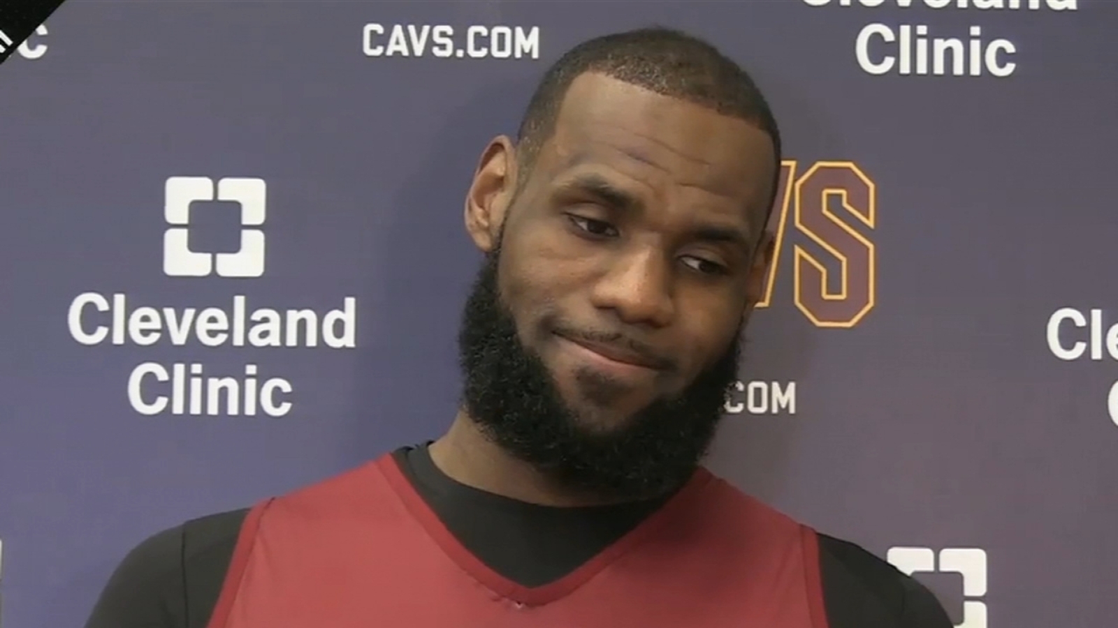 Lebron James Says Phillywantslebron Billboards Are Very Flattering Lebron James Says Phillywantslebron Billboards Are Very Flattering