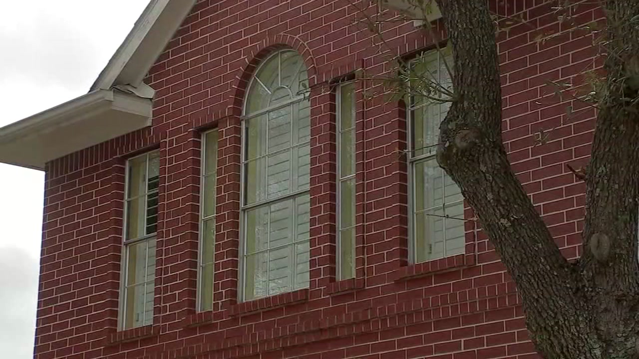 Suspects force woman and child into bathroom during home invasion