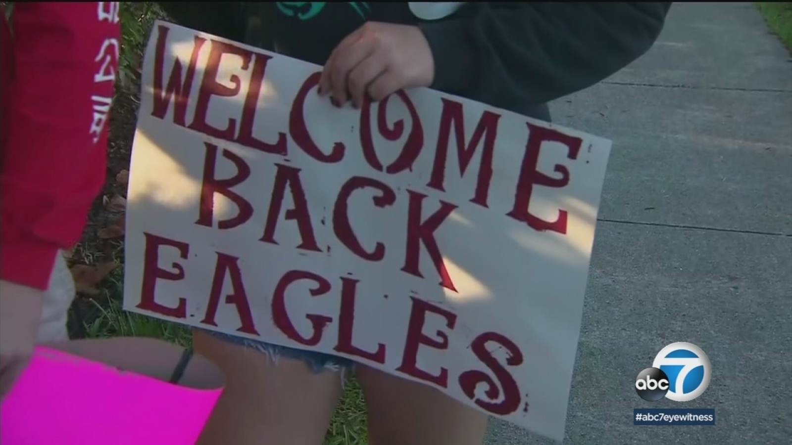 Florida school shooting: Students back in class 2 weeks after massacre ...