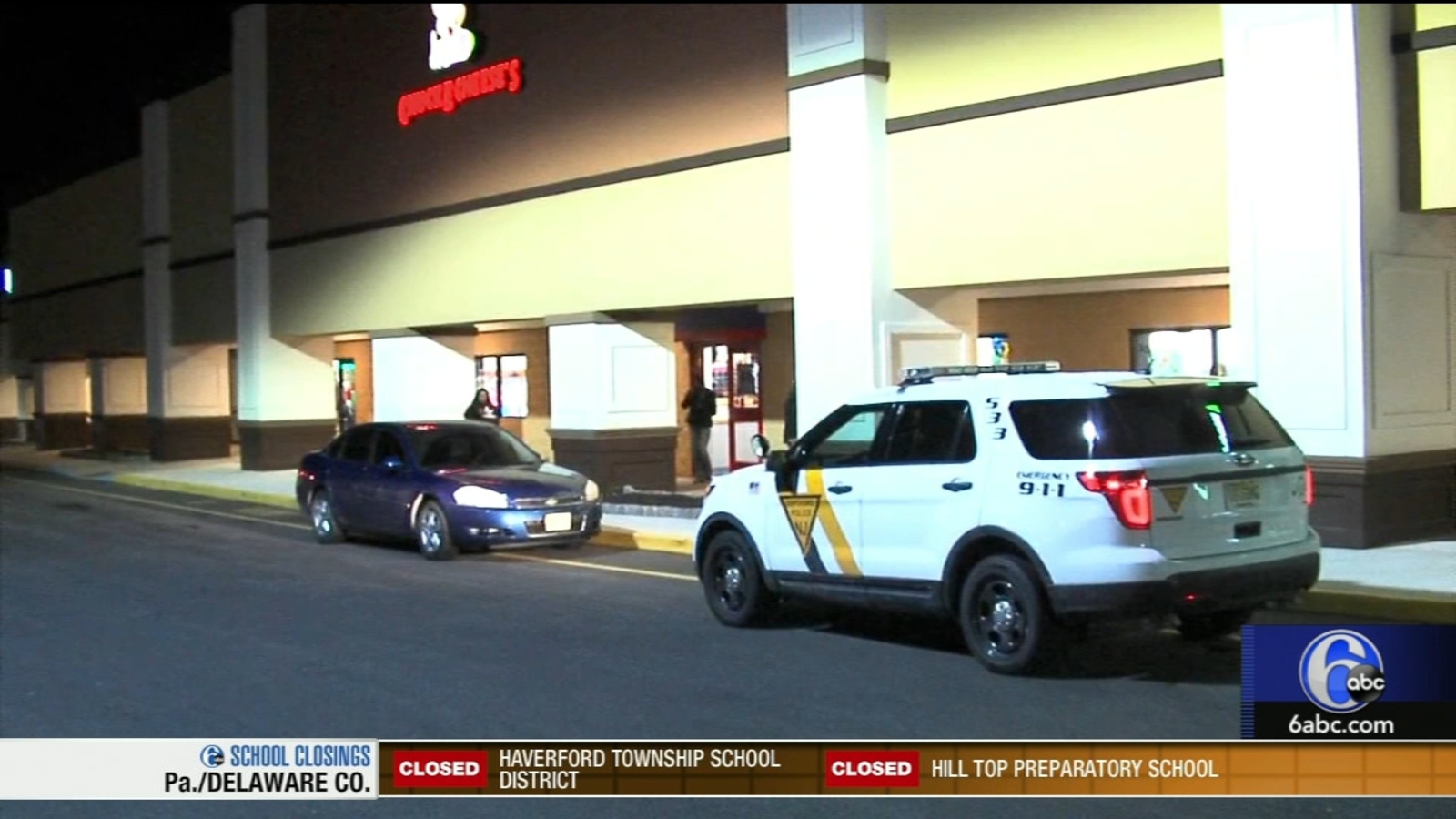 Police: 2 people injured in Chuck E. Cheese's brawl - ABC13 Houston