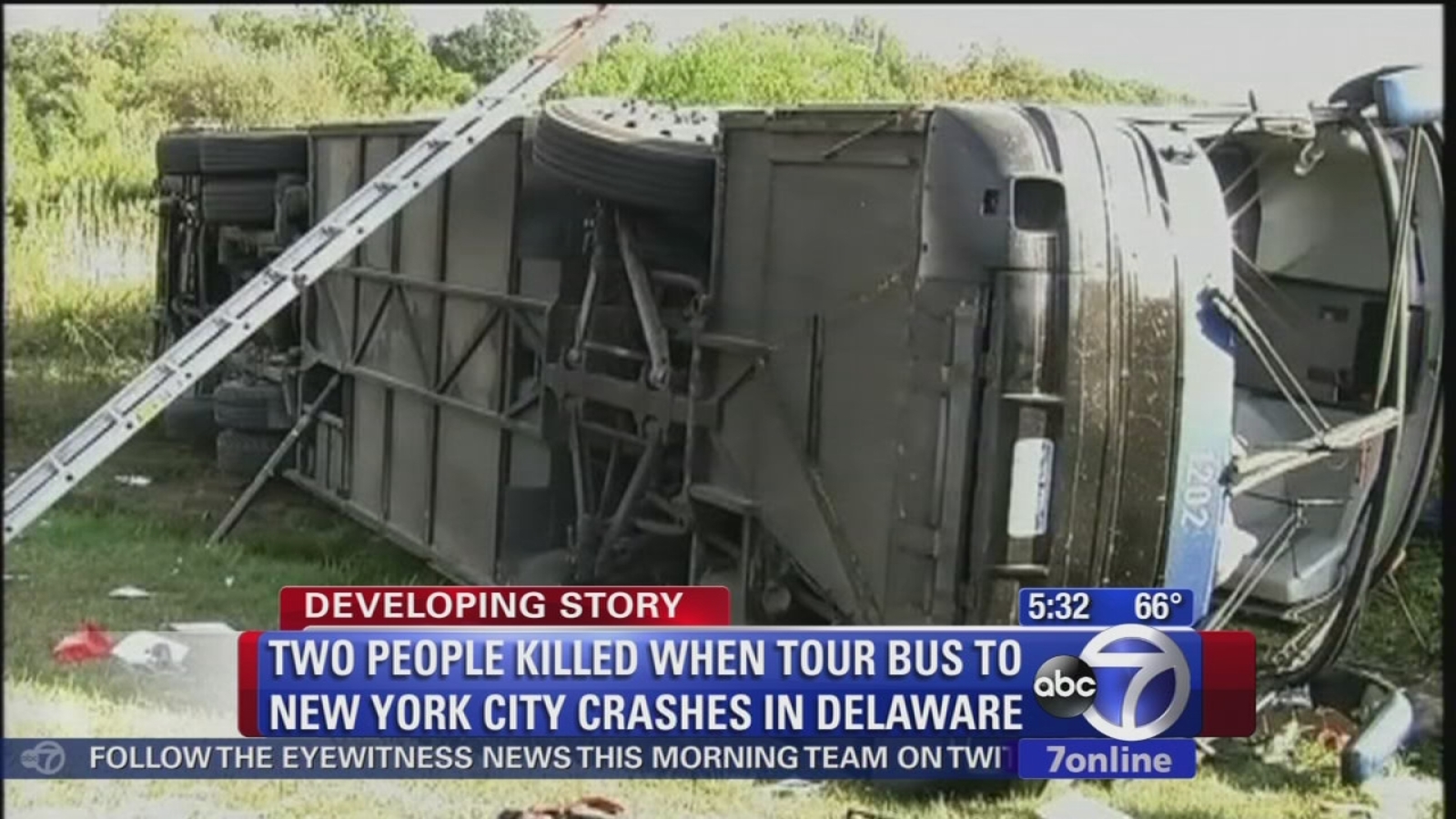 3 Dead Dozens Injured When Tour Bus Overturns In New Castle County Delaware Abc7 New York