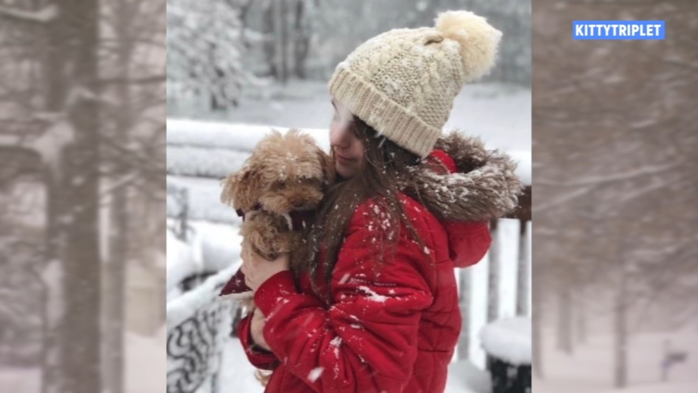 Having a PAW-some time in the snow!