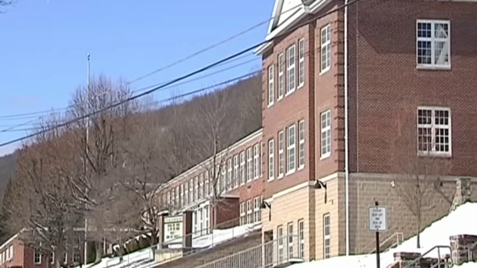Pen Argyl School District in Lehigh Valley hires armed security guards
