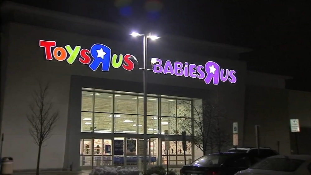 Reports say Toys R Us is going out of business
