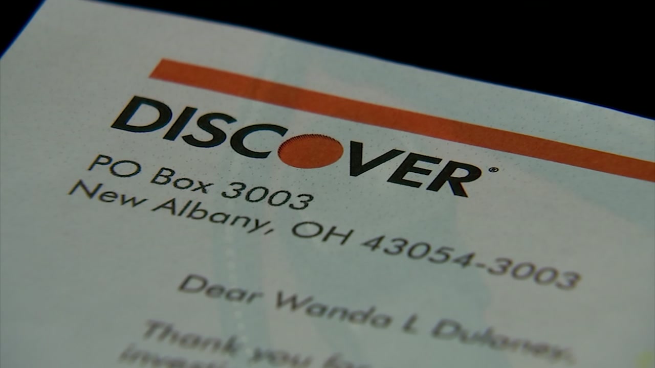 Credit card demands payment from older couple after identity theft