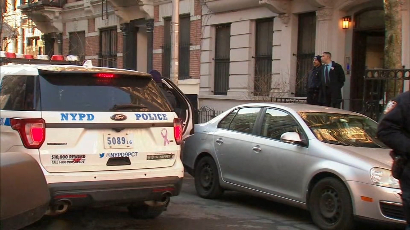 1 dead, 3 injured in apartment fire in the East Village - ABC7 New York