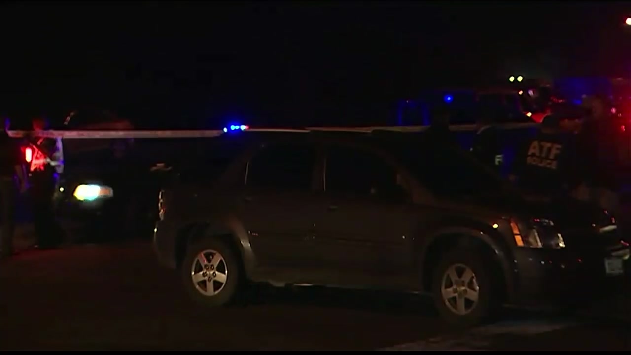 2 injured in apparent explosion in Austin