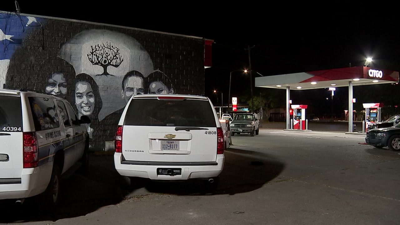 Man killed after stopping couple from fighting in Houston