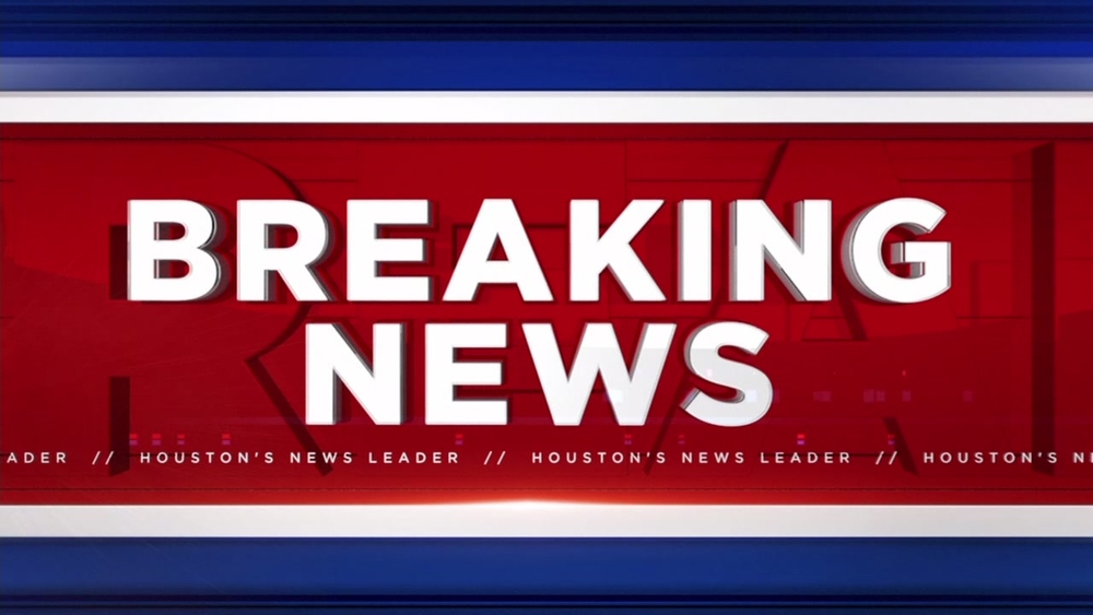 1 in custody after person shot in neck in NE Houston
