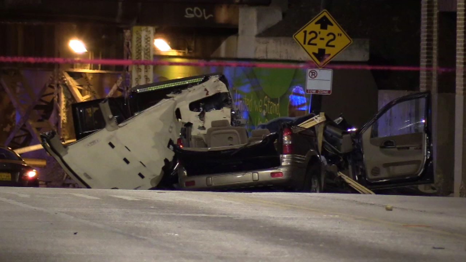 1 killed, 3 injured in crash on West Side - ABC7 Chicago
