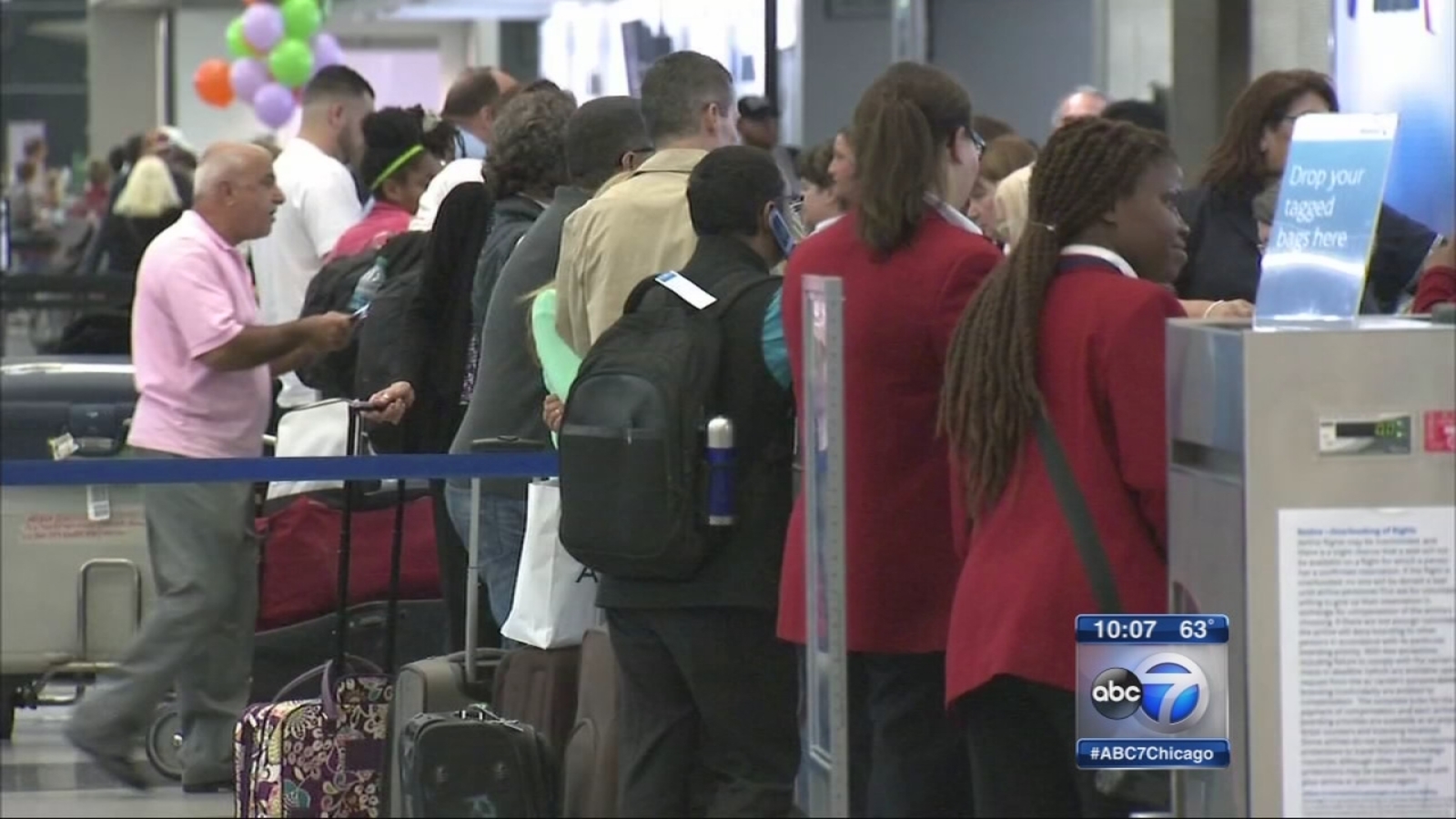 Ground stop leaves travelers scrambling at O'Hare, Midway airports
