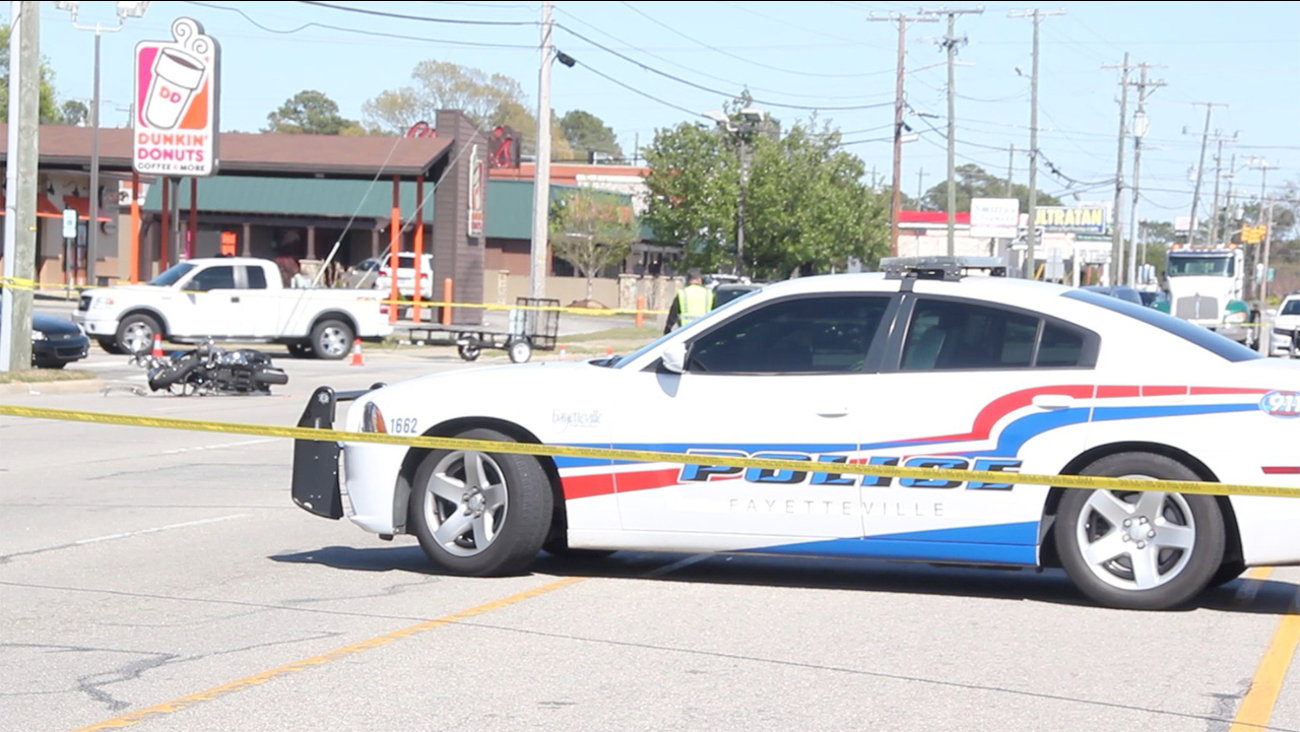 UPDATE Raeford Road reopens after vehicle crash in Fayetteville