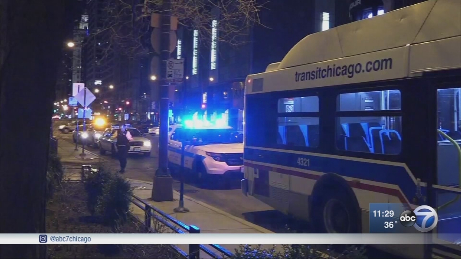 Woman stabbed on CTA bus on Magnificent Mile - ABC7 Chicago