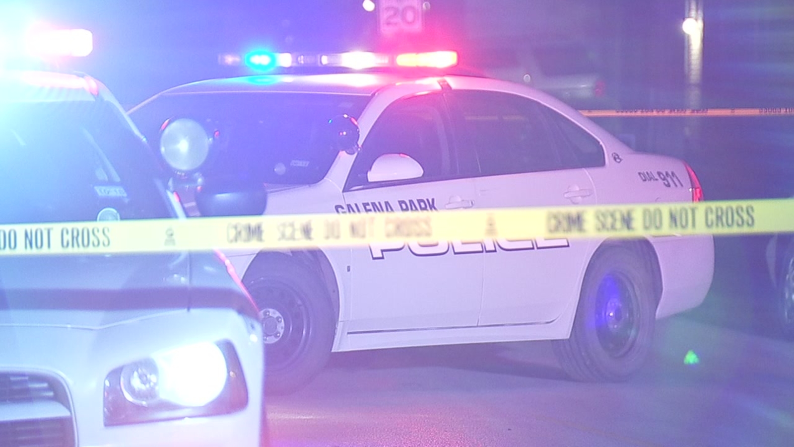 1 person killed, another injured in shooting in Galena Park - ABC13 Houston