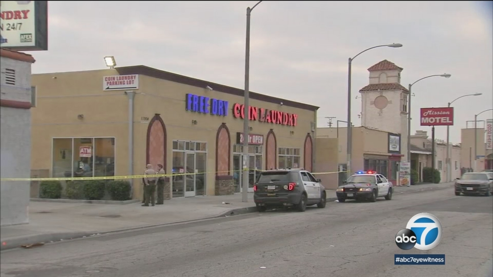 Man's body found outside Lynwood laundromat ABC7 Los Angeles