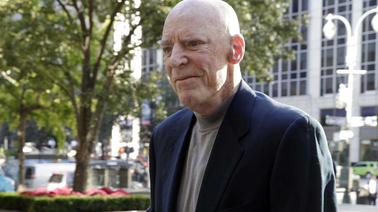 Texans owner tells WSJ that he regrets apologizing for 'inmates' comment