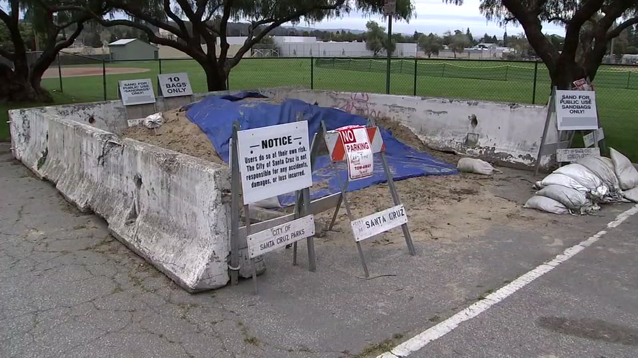 People in the Santa Cruz Mountains prepare for heavy rain
