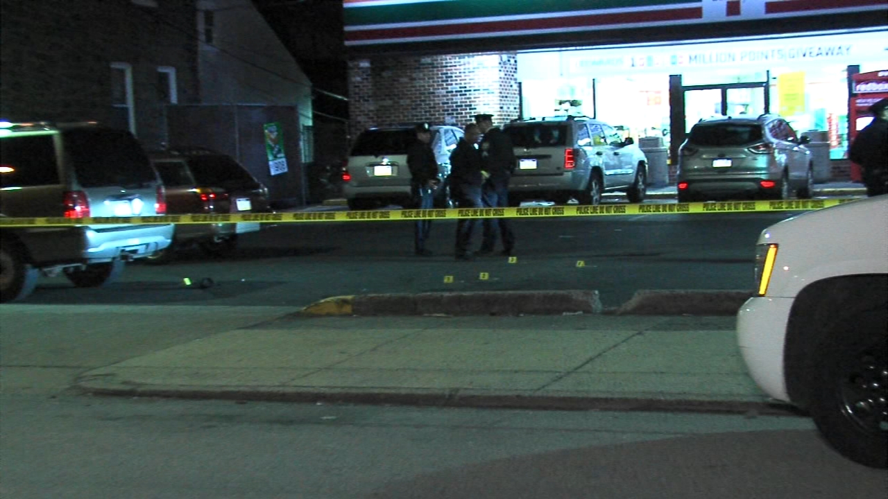 Shooting outside 7-eleven store