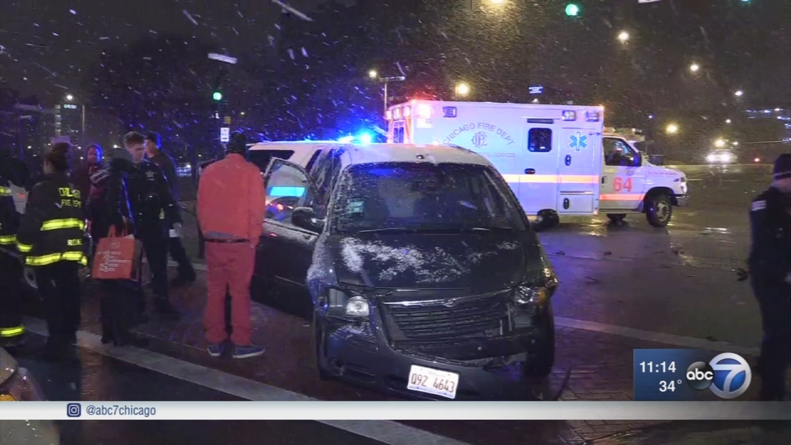Chicago Weather: Spring snow creates slick roads - ABC7 Chicago
