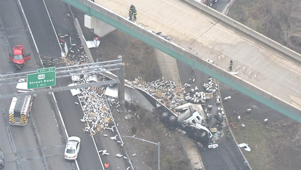RAW VIDEO: Crash on I-95