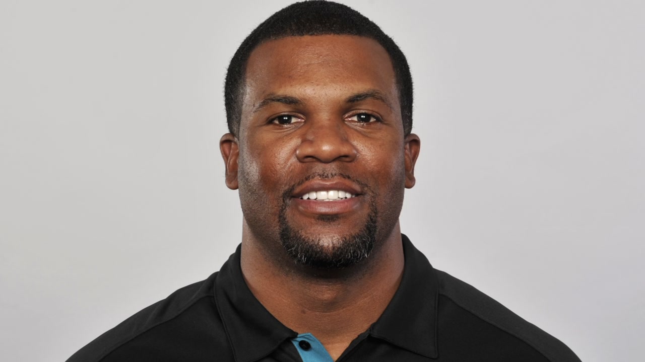 Former Houston Texans player arrested after crashing into ex-wife's SUV