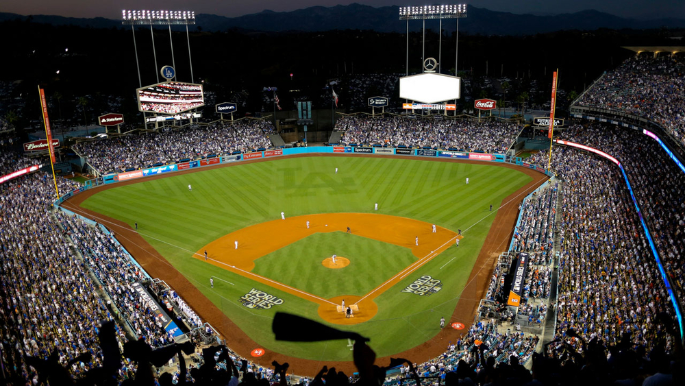 Reopening Dodger Stadium: Cashless transactions and clear bags only