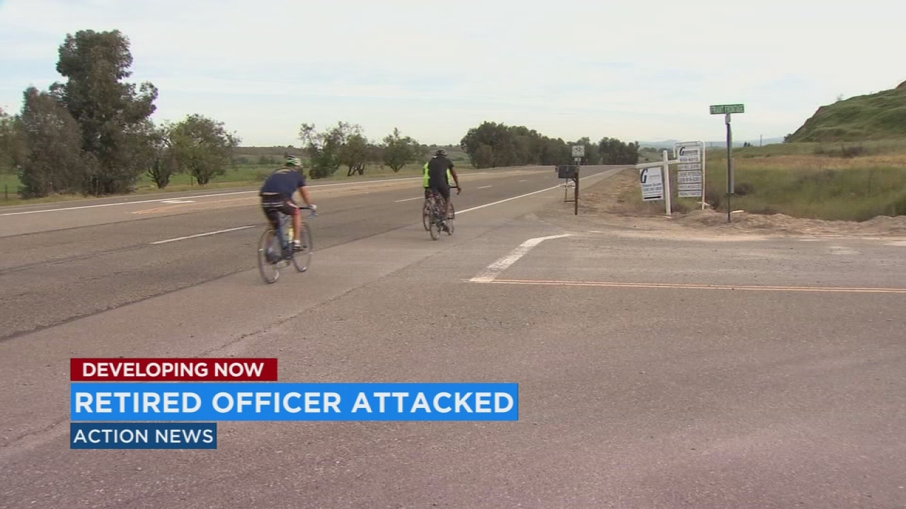 A man brutally attacked the officer of the Rosguard from behind. (video) A man brutally attacked the officer of the Rosguard from behind. (video)