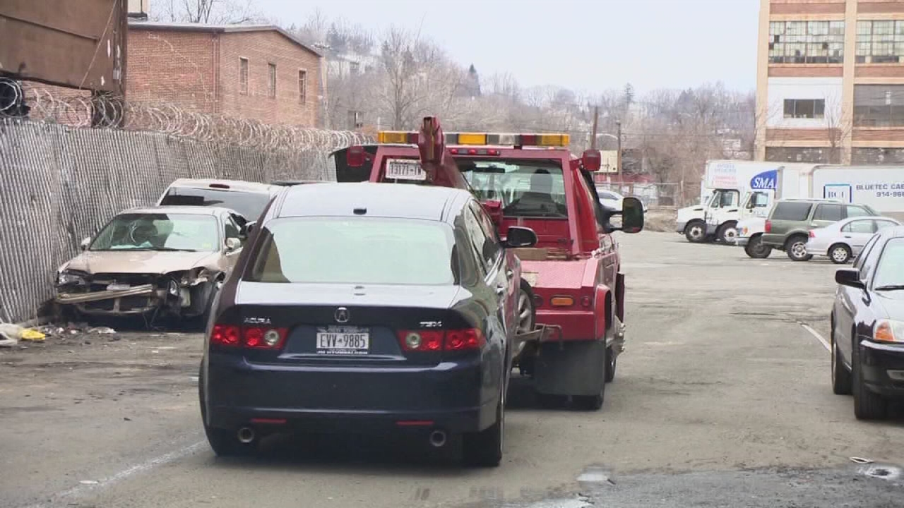 How to buy roadside assistance
