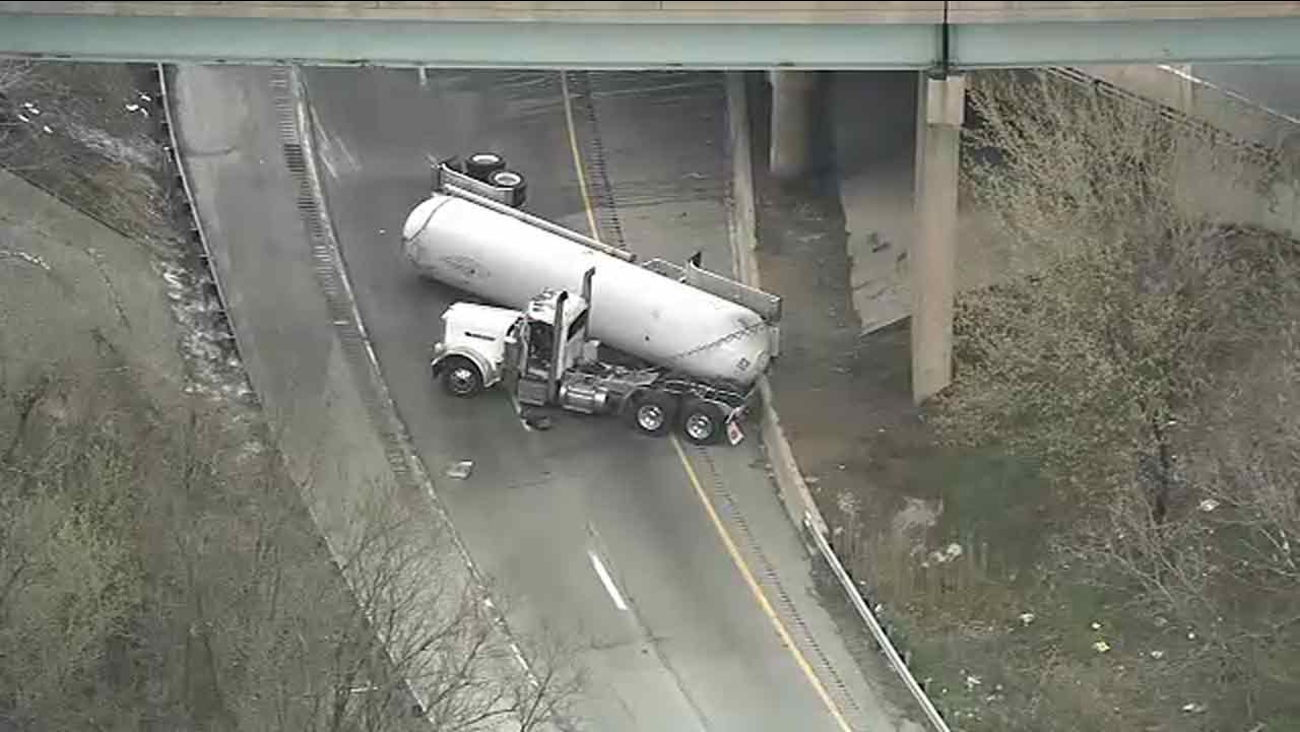 I-95 SB, I-476 SB to I-95 NB reopen in Delco after tanker crash | 6abc.com