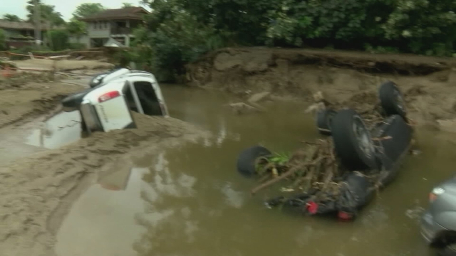 Surfing legend Laird Hamilton helps rescue 15 young girls stranded