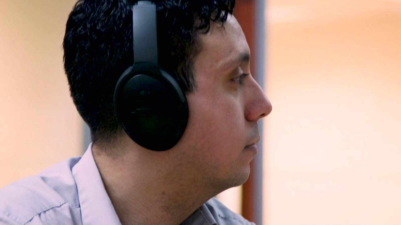 Listen up! Putting wireless headphones to the test ABC13 Houston