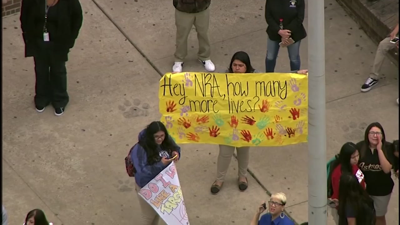Students walk out of class to protest gun violence