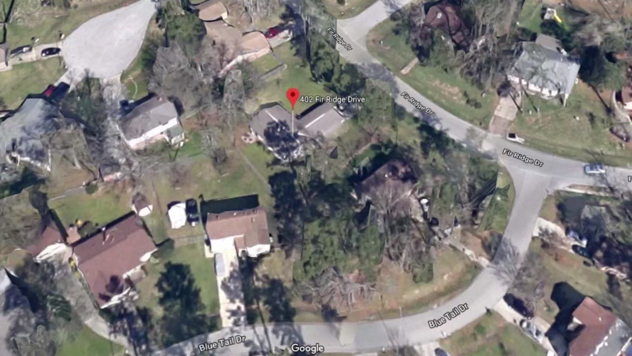 HPD responding to barricaded suspect in Kingwood area