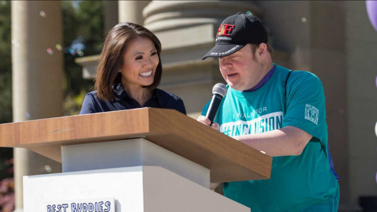 ABC7 News’ Dion Lim emcees Best Buddies Friendship Walk - ABC7 San