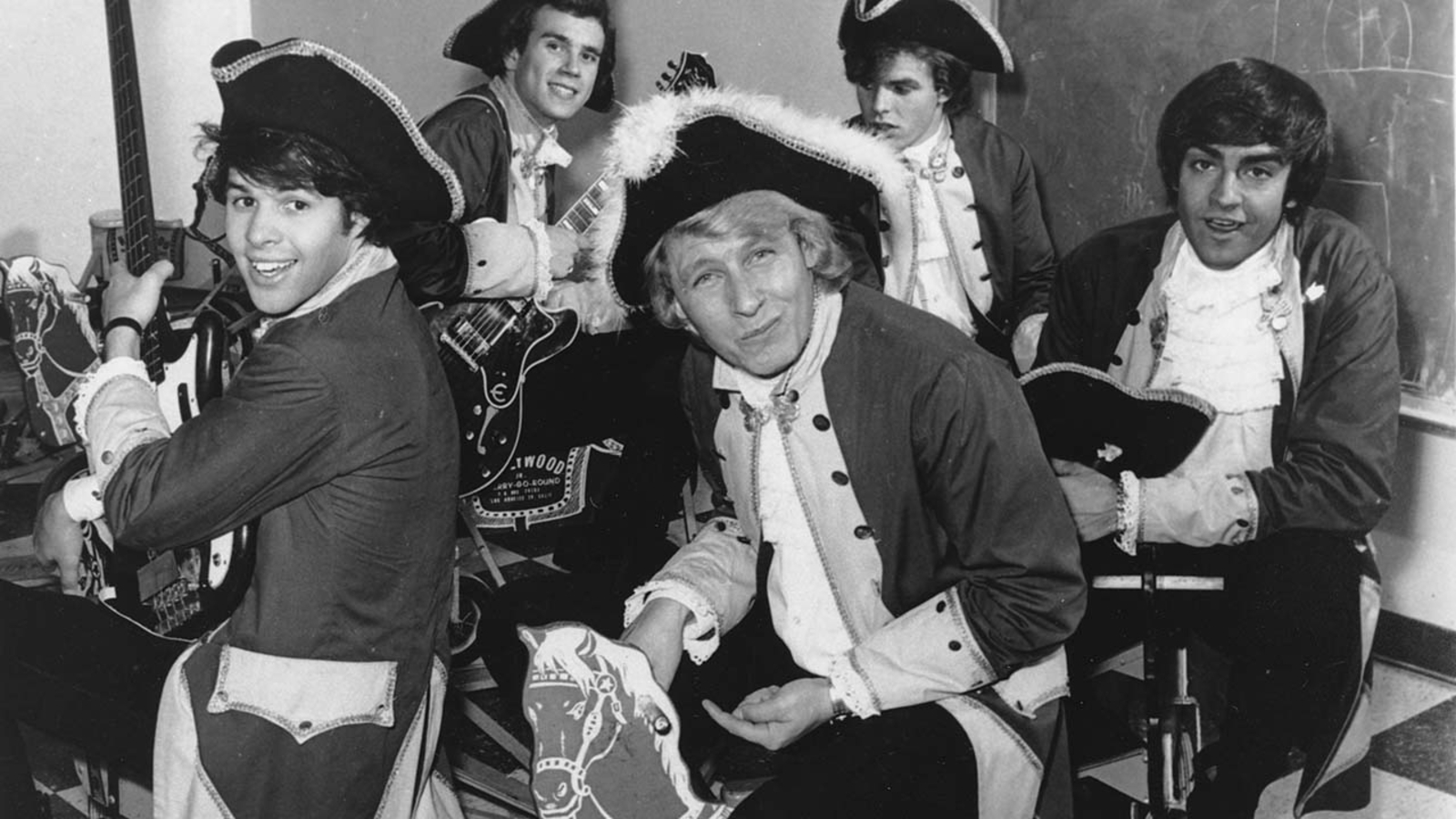 Paul Revere of Raiders rock band dies at 76 - ABC13 Houston